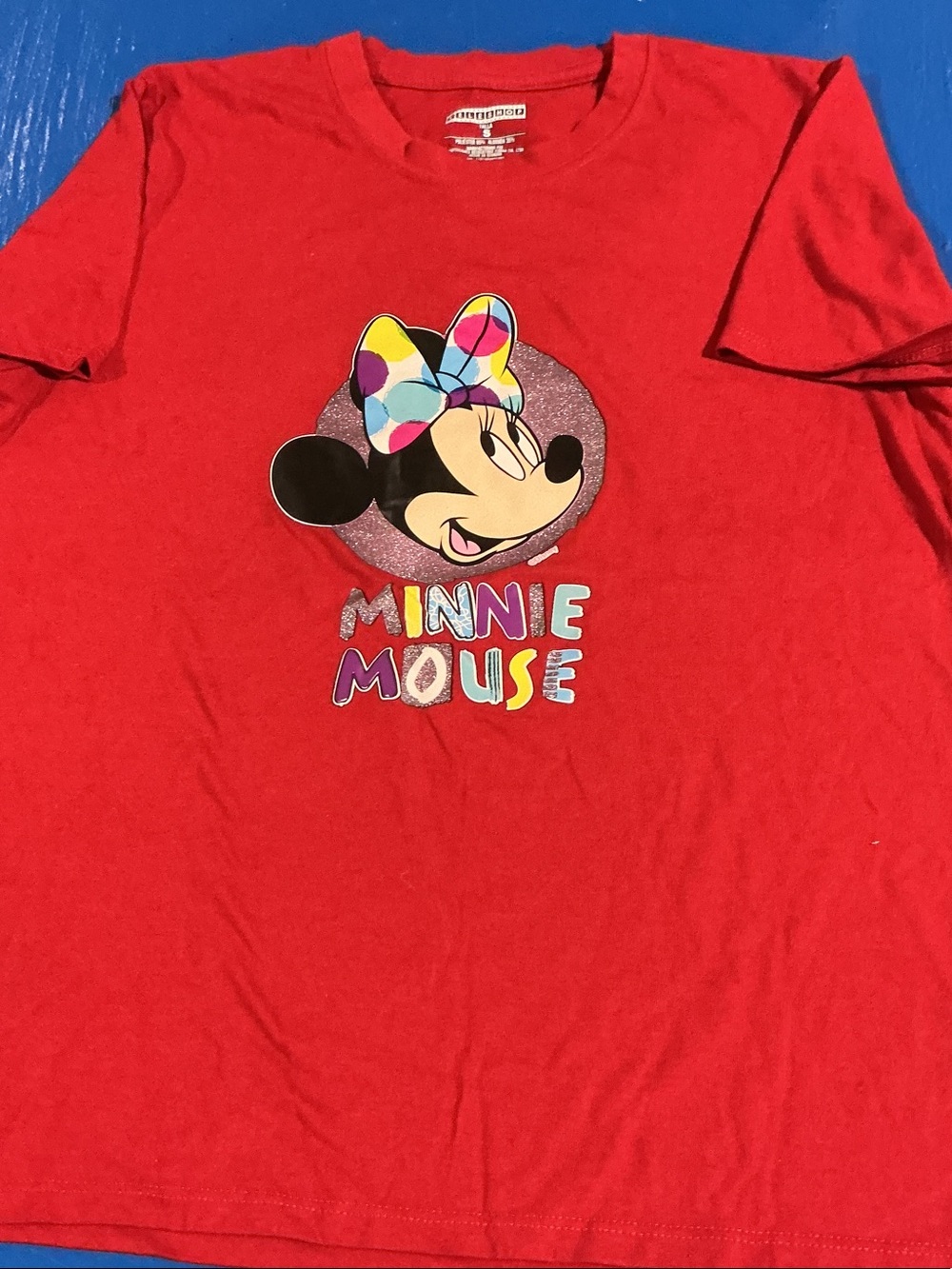 Disney Red Minnie Mouse Tee with Multicolor Bow small women great condition